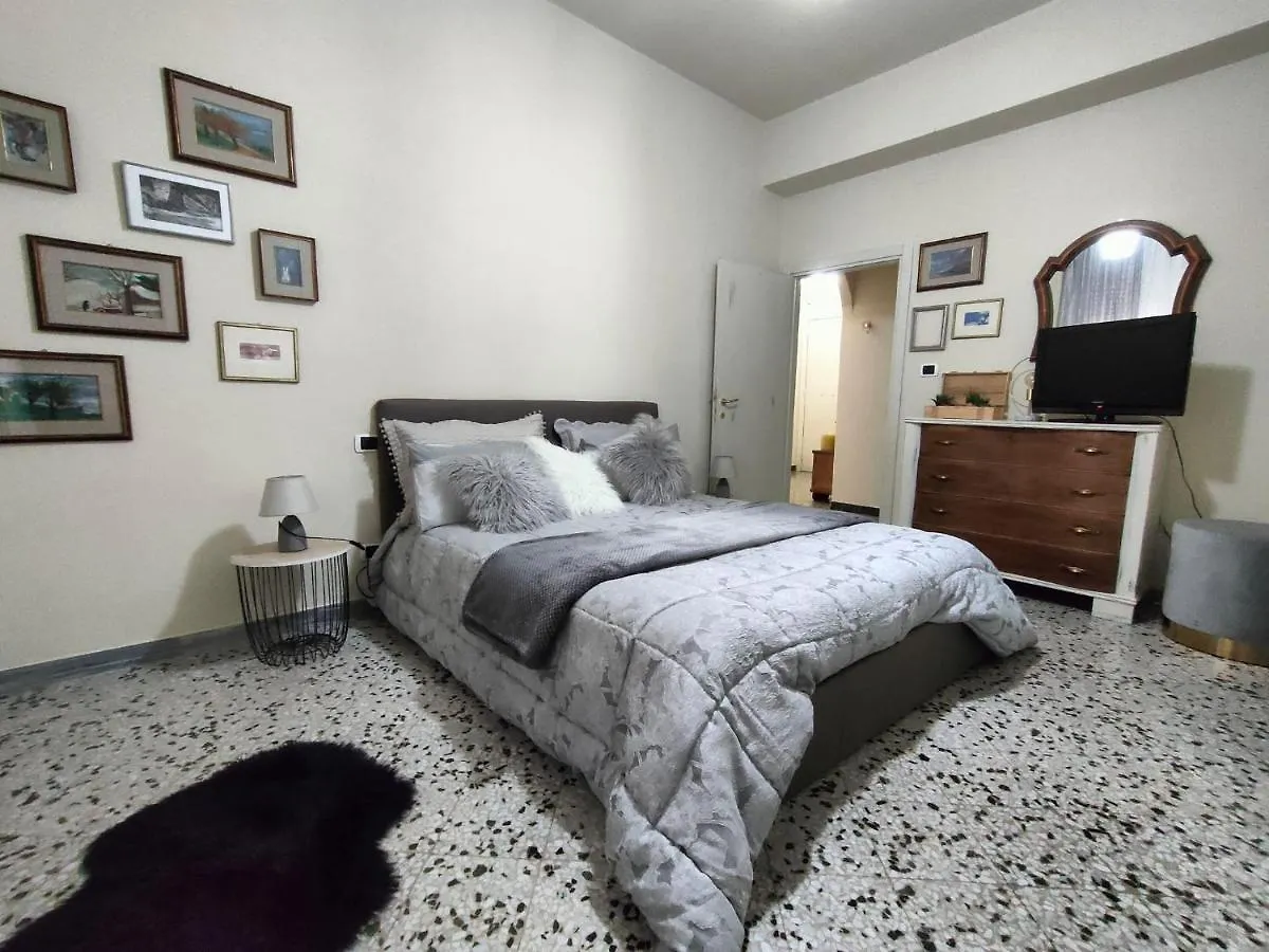 Suite Mariasole Arezzo 0*,