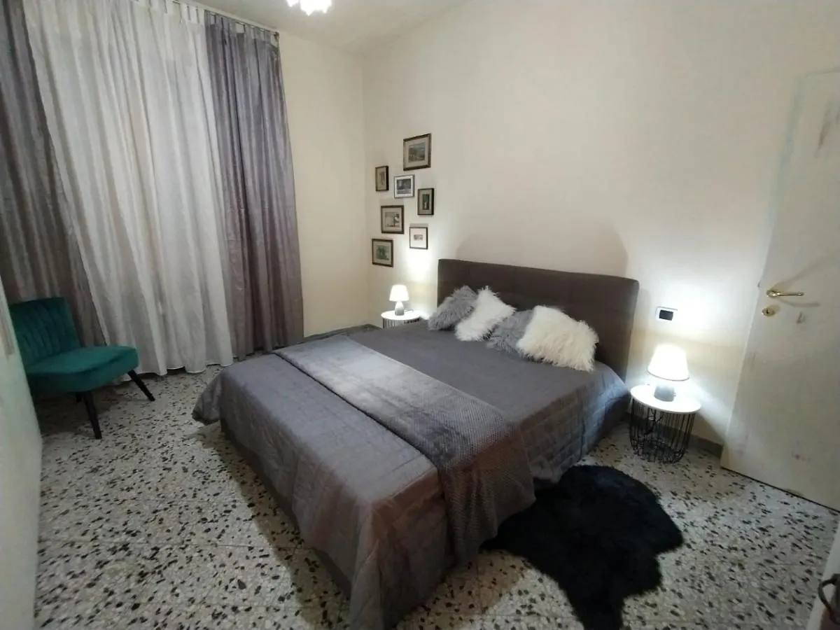 Suite Mariasole Arezzo 0*,